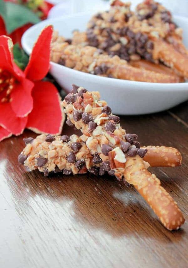Caramel Pretzel Sticks
