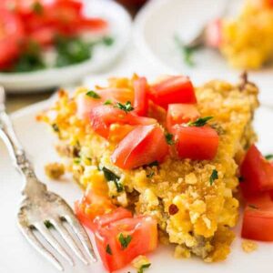 This Hashbrown Sausage Breakfast Pie is filled to the top with breakfast sausage, hashbrowns, 2 cheeses, garlic and a special topping! | www.countrysidecravings.com