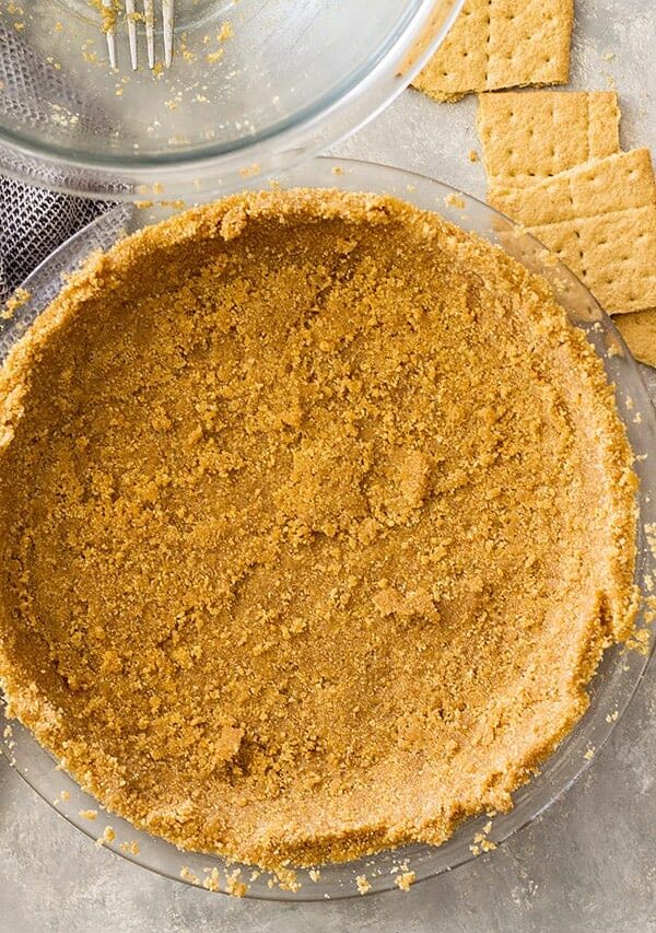 This simple Homemade Graham Cracker Crust is a great alternative to those store bought crusts. It is easy to make and tastes a whole lot better!