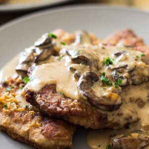 This easy Pork Marsala is full of flavor from the Marsala wine, mushrooms and half and half. | www.countrysidecravings.com