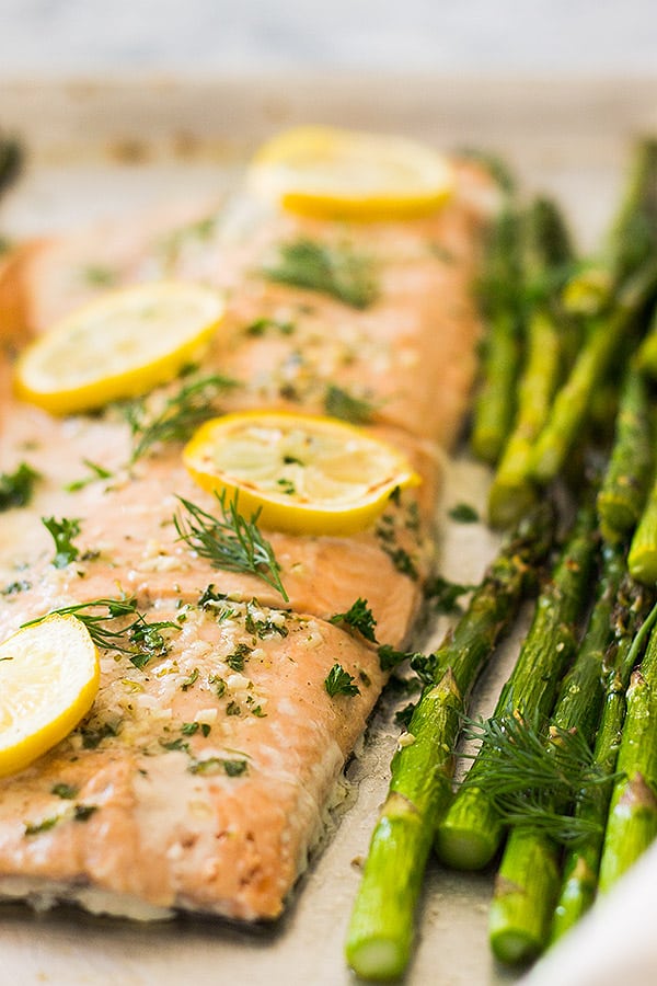 This Simple Sheet Pan Salmon and Asparagus is dinner made on one sheet pan and on your table in 20 minutes! | www.countrysidecravings.com