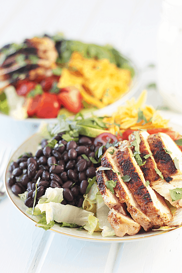 Chicken Taco Salad with Creamy Ranch